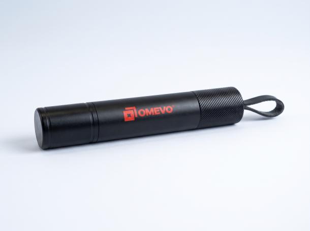 OMEVO 2-in-1 Auto Nothammer mit Gurtschneider